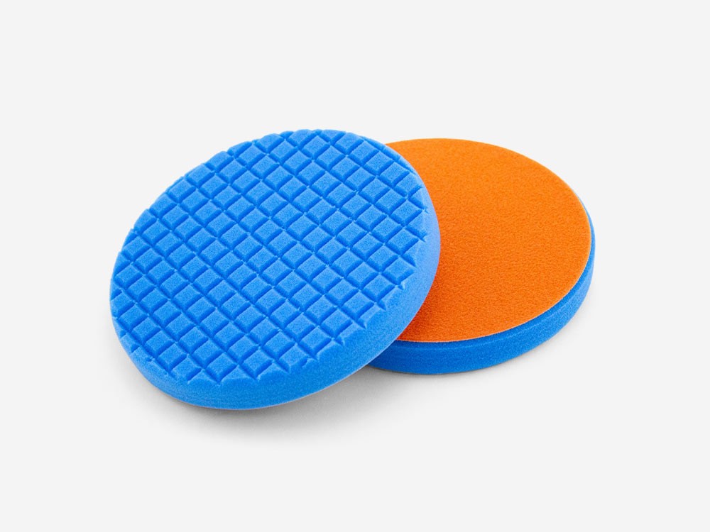 Polishing sponges and polishing heads